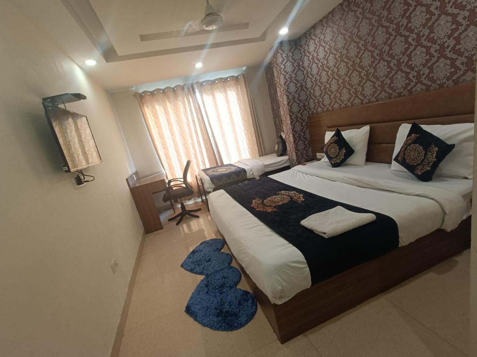 Hotel Grand Suites By D'Capitol Near Delhi Airport New Delhi Exterior photo